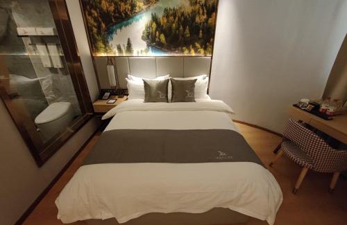 Urumqi City Centre Hotel | GreenTree Eastern Hotel Xinjiang Urumqi Renmin Road