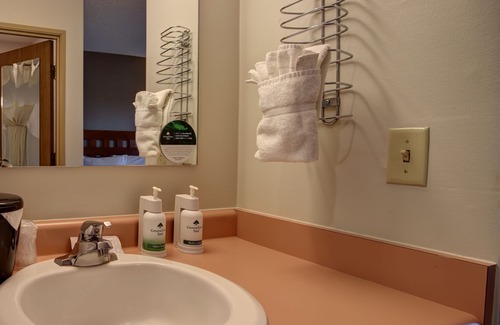 Northeast Heights Hotel | GreenTree Inn Albuquerque