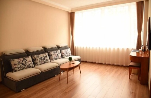 Linjiang Hotel | GreenTree Inn Baishan Linjiang Yalv River Express Hotel