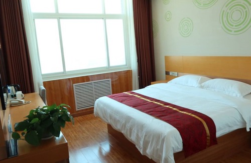Huairou Hotel | GreenTree Inn Beijing Huairou District Beifang Town Xingfu Avenue Business Hotel