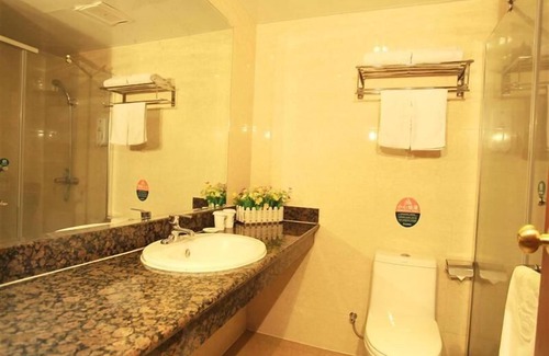 Long Hua Hotel | GreenTree Inn Haikou Longhua District Guomao Hotel