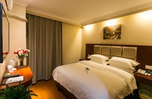Suzhou Old Town Hotel | GreenTree Inn JiangSu Guanqian Street Leqiao Metro Station Shell Hotel