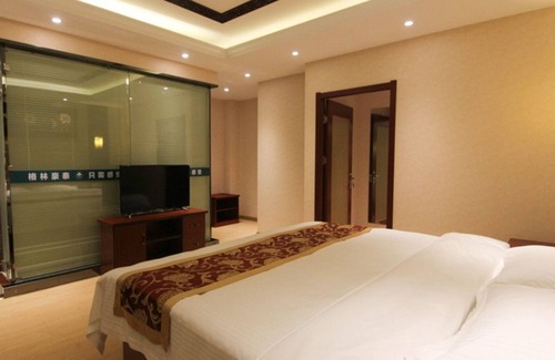 Jurong Hotel | GreenTree Inn JiangSu ZHenjiang Jurong Yalong Hotel