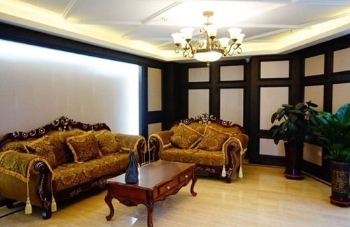 Xi'an District Hotel | GreenTree Inn LiaoYuan Longshan District Train station Longjihuadian Hotel