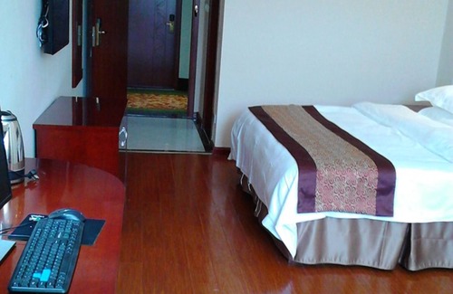 Lu'an Hotel | GreenTree Inn LiuAn HuoQiu County JianXing Road Express Hotel