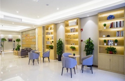 Kunshan Hotel | GreenTree Inn Suzhou Kunshan Dongcheng Road International Exhibition Express Hotel