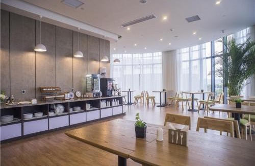 Kunshan Hotel | GreenTree Inn Suzhou Kunshan Dongcheng Road International Exhibition Express Hotel