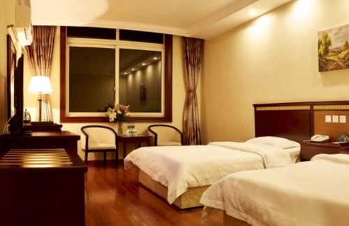 Kunshan Hotel | GreenTree Inn Suzhou Kunshan Bacheng Town Hubin North Road Business Hotel