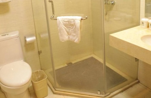 Xiang Cheng District Hotel | GreenTree Inn Suzhou Taiping Town High-speed North Station Express Hotel