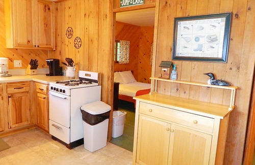 Rangeley House | 🐾Greenvale Cove 7 - Loon's Ruhe - Greenvale Cove on Rangeley Lake, dog friendly