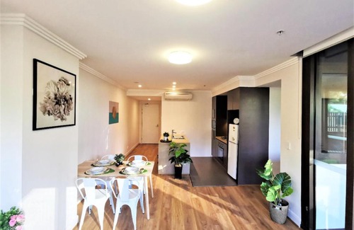 Sydney Olympic Park Apartment | Greenview in Sydney Olympic Park