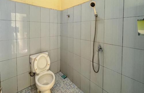 Sampit Hotel | Greenville Hotel Mitra RedDoorz