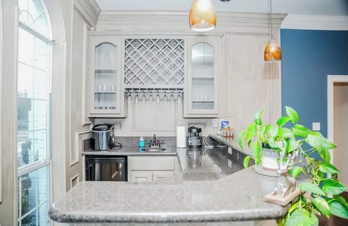Greenville Other | GREENVILLE House · Getaway - Private Lake, Kayaking, Trails, Jaccuzi