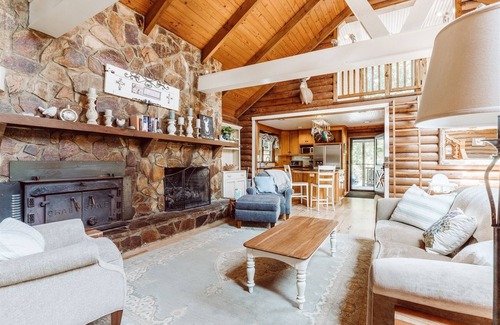 Greenville - Spartanburg House | Greenville Retreat | 4 Bed, 4 Bath