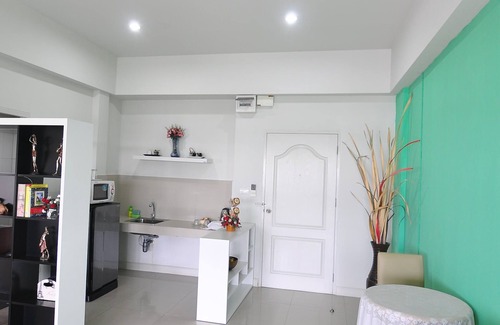 Khlong Luang Hotel | Greenville Serviced Apartment