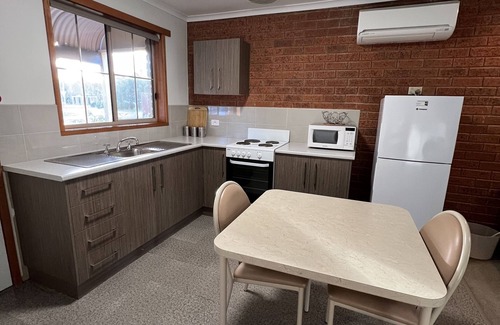 Tocumwal Apartment | Greenways Holiday Units
