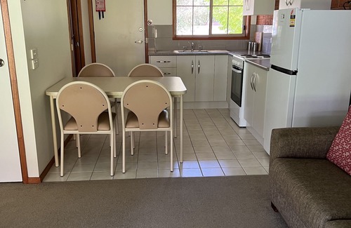 Tocumwal Apartment | Greenways Holiday Units