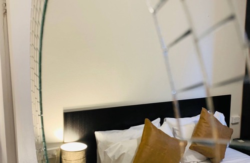 Greenwich Hotel | Greenwich Inn Sydney Hotel