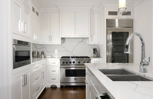 Greenwich House | Greenwich proper /Brand new/ Walk to town/ long term welcome