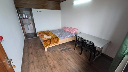 Kurseong Cabin | Greenwood Homestays, Rohini