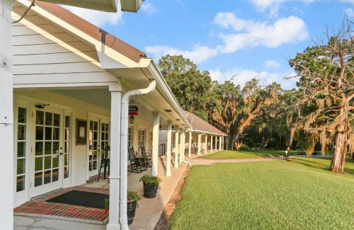 Weyanoke Bed & Breakfast | Greenwood Plantation B&B Inn