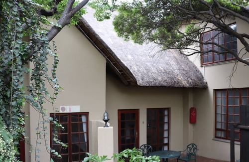 Garsfontein House | Greenwoods invites you to experience country life in the heart of the city.