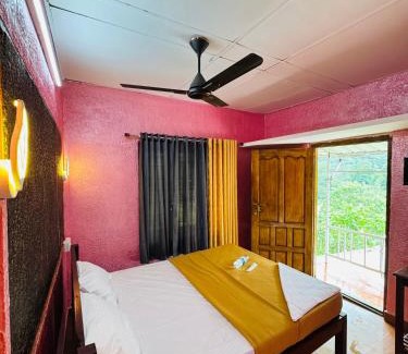 Nullatanni House | Greenwoods Munnar Unmarried Allowed