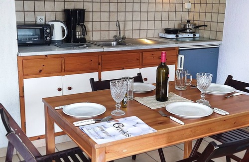 Petalidi Apartment | Grekis hotel & Apartments