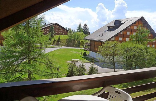 Villars-sur-Ollon Apartment | Grenat 35 by Interhome