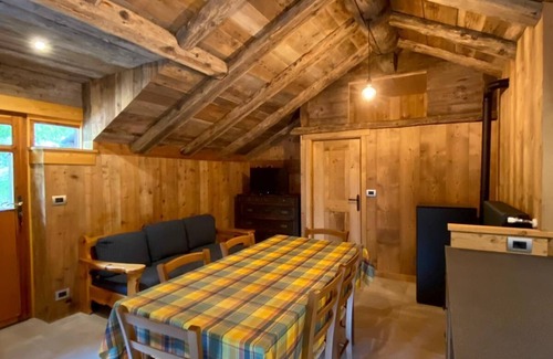 Valgrisenche Apartment | Grenier Barrel