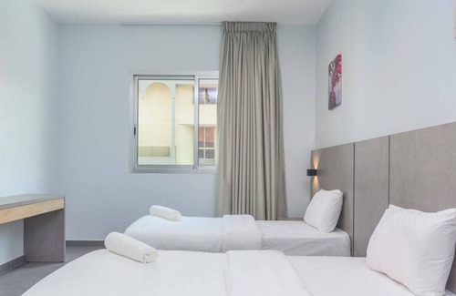 Duhur ash Shuwayr Apartment | Grey 302: Modern 2-Bedroom Apartment in Awkar
