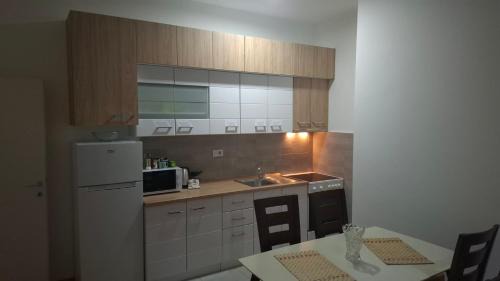 Veles Apartment | GREY Apartment