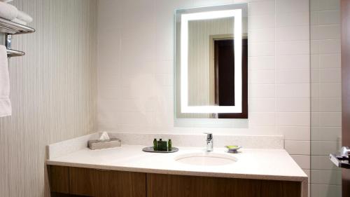 Calgary Resort | Grey Eagle Resort