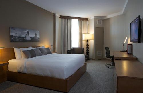 Calgary Resort | Grey Eagle Resort