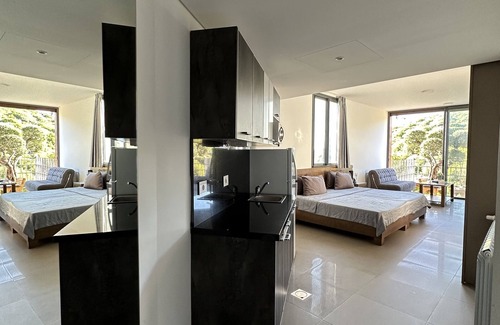 Koura Apartment | Grey Escape Apartements