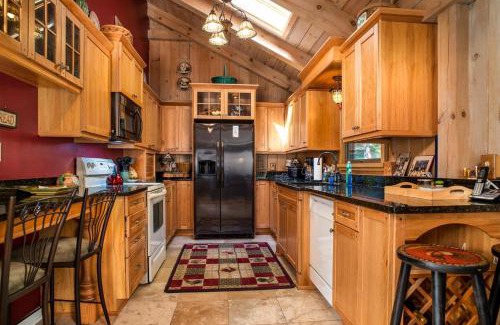 Brevard House | Grey Haven Cabin
