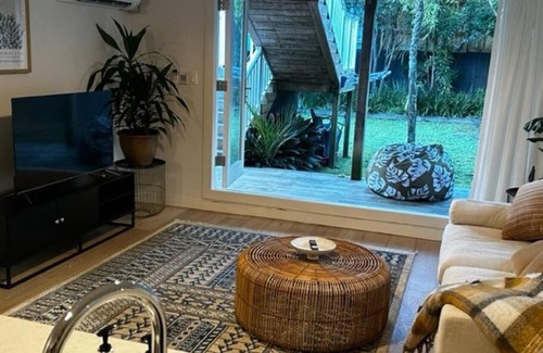 Grey Lynn House | Grey Lynn's best kept secret!
