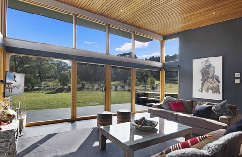 Lake Crackenback Ski Chalet | Grey Mare Chalet - Exceptional Crackenback Getaway