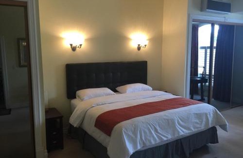 Hanover Hotel | Grey Rose Suites