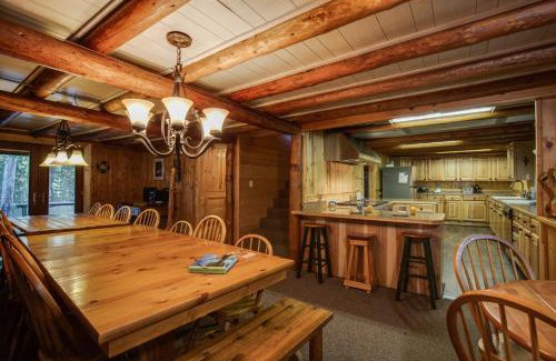 Island Park House | Grey Wolf Retreat