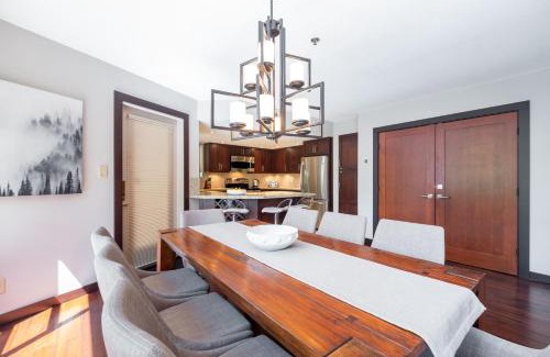 Blueberry Hill Apartment | Greyhawk 123 by Outpost Whistler