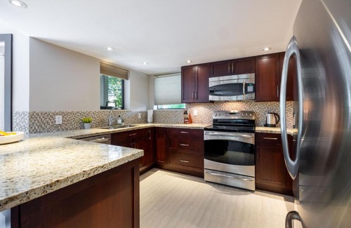 Blueberry Hill Apartment | Greyhawk 123 by Outpost Whistler