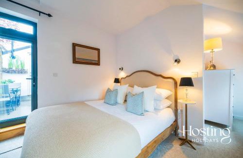 Henley House | Greys View Cottage