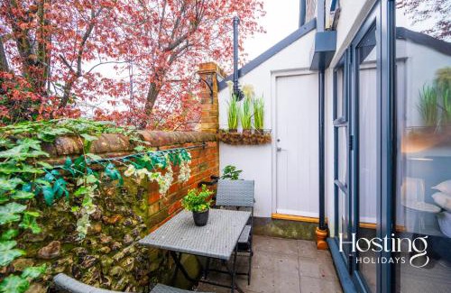Henley House | Greys View Cottage