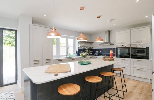 Upton St. Leonards Cottage | Greystones