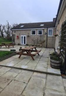 Hurdlow Apartment | Greystones nawab A B C units sleeps upto 14 ,15 buxton in peak park