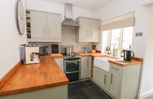 Harome House | GRIFF LODGE, family friendly, with open fire in Harome