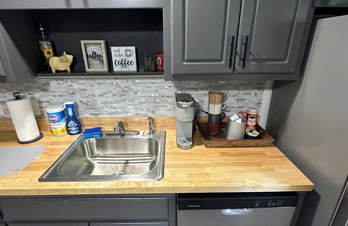 Opelika Cabin | Griffen Mill Properties Cabin #8 by Waterfall in Salem Al with WiFi, AC