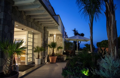 Casamicciola Terme Hotel | Grifo Hotel Charme & SPA