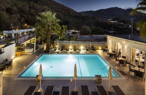 Casamicciola Terme Hotel | Grifo Hotel Charme & SPA